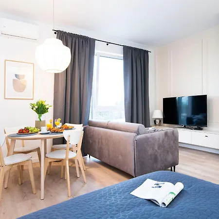 Apartment Ukiel Park 7 Przy Plazy Miejskiej - Klimatyzacja,free Parking,fv Olsztyn (Warmian-Masurian)